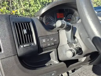 Photo 37 Citroën Jumper  TOLE 35 L2H2 BLUEHDi 140 S&S BVM6