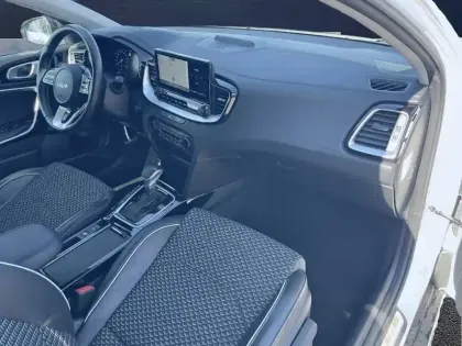 Photo 16 Kia Xceed  1.6 GDi PHEV 141ch DCT6