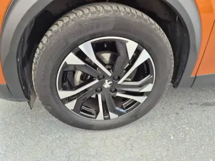 Photo 48 Peugeot 2008  PureTech 130 S&S EAT8