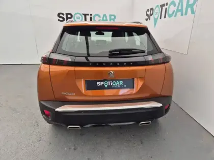 Photo 65 Peugeot 2008  PureTech 130 S&S EAT8