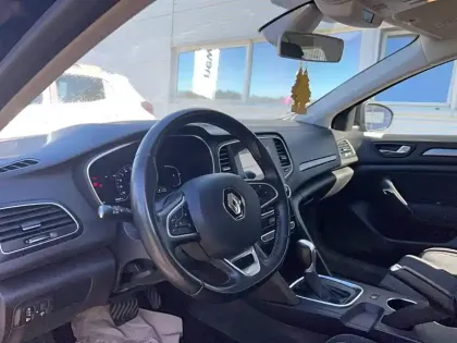 Photo 9 Renault Megane  IV Berline Blue dCi 115 EDC