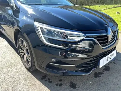 Photo 16 Renault Megane  IV Berline Blue dCi 115 EDC