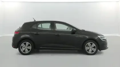 Photo 39 Renault Megane  IV Berline Blue dCi 115 EDC