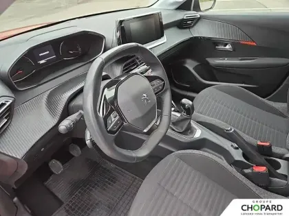 Photo 75 Peugeot 208  PureTech 75 S&S BVM5