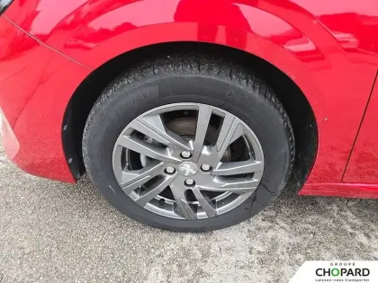 Photo 98 Peugeot 208  PureTech 75 S&S BVM5