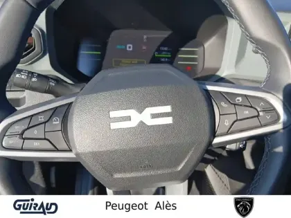 Photo 17 Dacia Duster  Hybrid 140