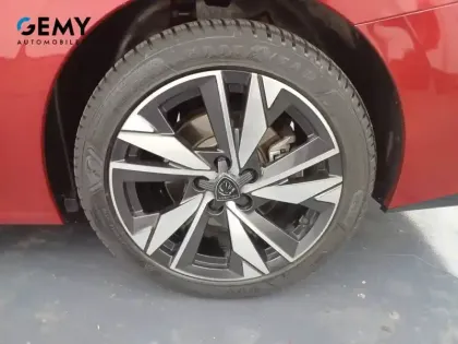 Photo 10 Peugeot 308  SW PHEV 180 e-EAT8