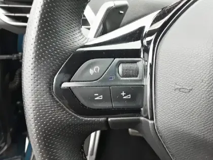 Photo 20 Peugeot 3008  Puretech 130ch S&S EAT8