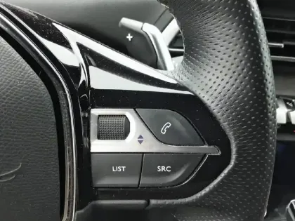 Photo 21 Peugeot 3008  Puretech 130ch S&S EAT8