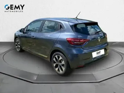 Photo 6 Renault Clio  E-Tech 140 - 21N
