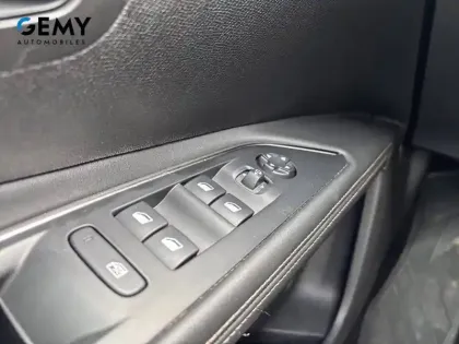 Photo 23 Peugeot 5008  PureTech 180ch S&S EAT8