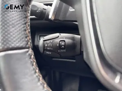 Photo 22 Peugeot 5008  PureTech 180ch S&S EAT8