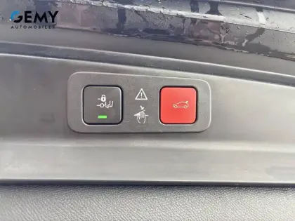 Photo 20 Peugeot 5008  PureTech 180ch S&S EAT8