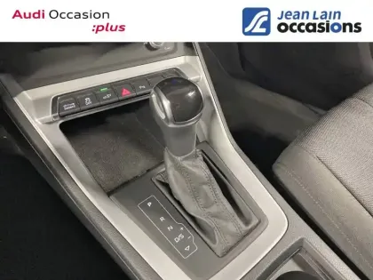 Photo 12 Audi Q3  45 TFSIe 245 ch S tronic 6