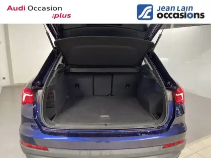 Photo 49 Audi Q3  45 TFSIe 245 ch S tronic 6