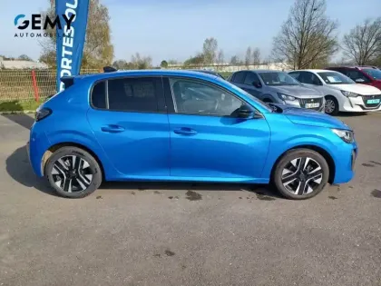 Photo 18 Peugeot 208  PureTech 100 S&S EAT8