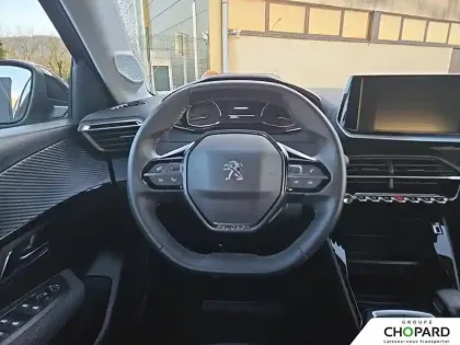 Photo 15 Peugeot 208  PureTech 100 S&S BVM6
