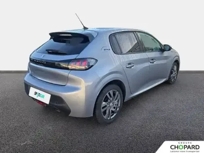 Photo 76 Peugeot 208  PureTech 100 S&S BVM6