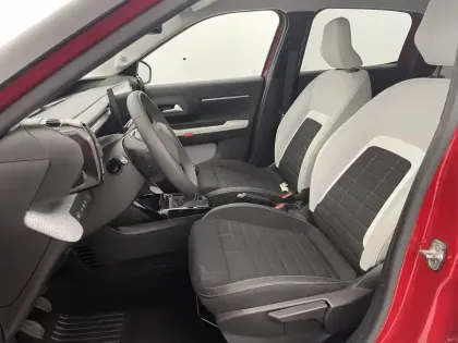 Photo 13 Citroën C3  Turbo 100 ch BVM6