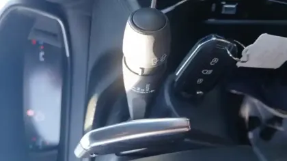 Photo 31 Peugeot 2008  PureTech 130 S&S EAT8