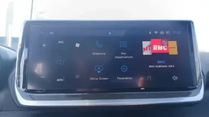 Photo 16 Peugeot 2008  PureTech 130 S&S EAT8