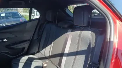 Photo 10 Peugeot 2008  PureTech 130 S&S EAT8