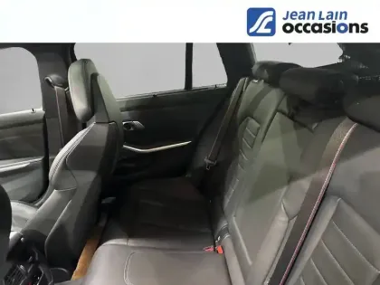 Photo 15 BMW Serie 3 Touring 330e xDrive 292 ch BVA8