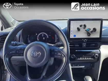 Photo 10 Toyota Yaris  Cross Hybride 130h AWD-i
