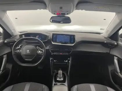 Photo 24 Peugeot 2008  BlueHDi 130 S&S EAT8