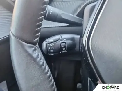 Photo 13 Peugeot 208  PureTech 100 S&S BVM6