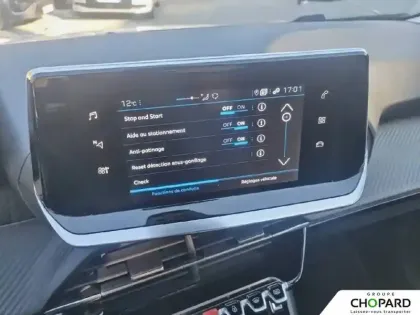 Photo 19 Peugeot 208  PureTech 100 S&S BVM6