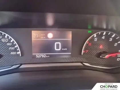 Photo 20 Peugeot 208  PureTech 100 S&S BVM6