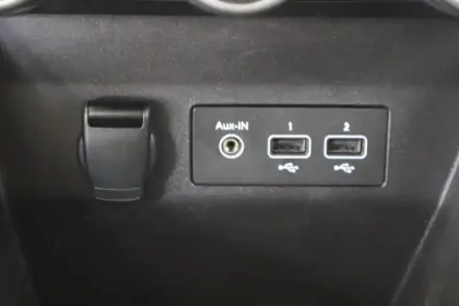 Photo 28 Renault Clio  SCe 65