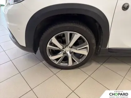 Photo 23 Peugeot 2008  1.2 PureTech 110ch S&S BVM5