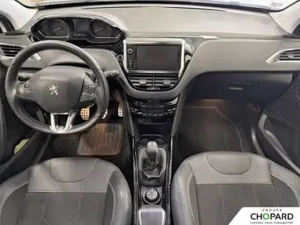 Photo 11 Peugeot 2008  1.2 PureTech 110ch S&S BVM5