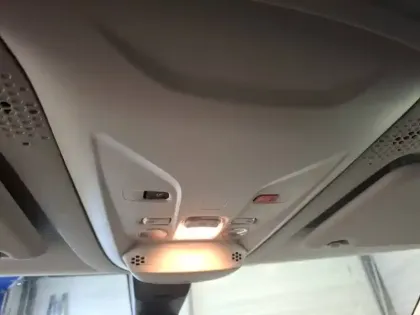 Photo 13 Peugeot Partner  FOURGON STANDARD 650 KG BLUEHDI 100 S&S BVM6