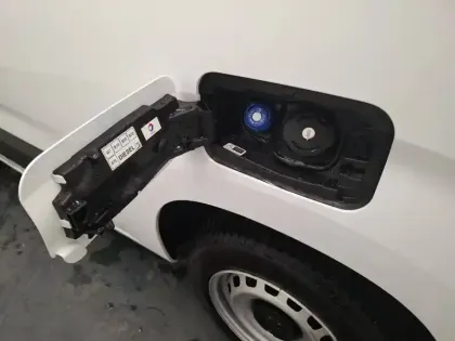 Photo 23 Peugeot Partner  FOURGON STANDARD 650 KG BLUEHDI 100 S&S BVM6