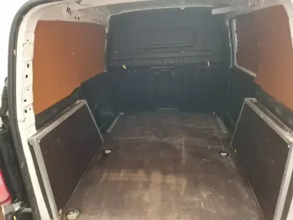 Photo 7 Peugeot Partner  FOURGON STANDARD 650 KG BLUEHDI 100 S&S BVM6