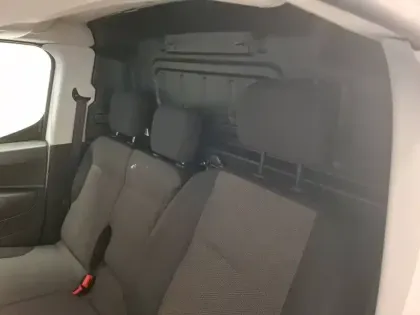 Photo 10 Peugeot Partner  FOURGON STANDARD 650 KG BLUEHDI 100 S&S BVM6