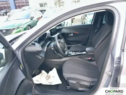 Photo 10 Peugeot 208  Electrique 50 kWh 136ch
