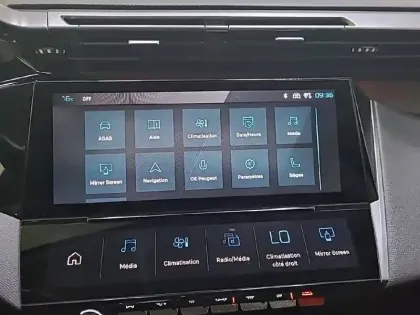 Photo 23 Peugeot 308  PureTech 130ch S&S EAT8