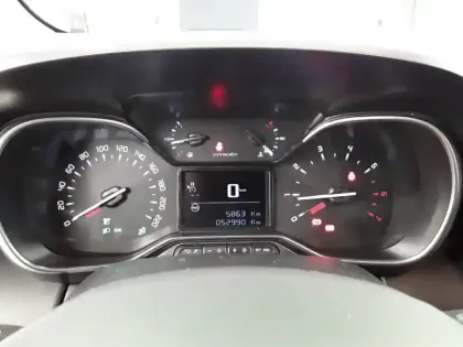 Photo 9 Citroën C3 Aircross  PureTech 110 S&S BVM6