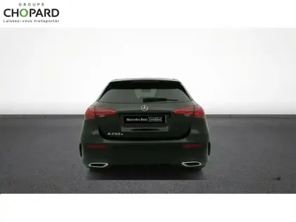 Photo 6 Mercedes Classe A  250 e Hybrid EQ