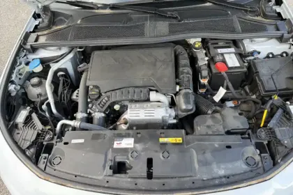 Photo 15 Peugeot 308  SW PureTech 130ch S&S EAT8