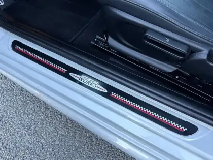 Photo 30 Mini Mini Hatch 3 Portes Cooper S 178 ch DKG7