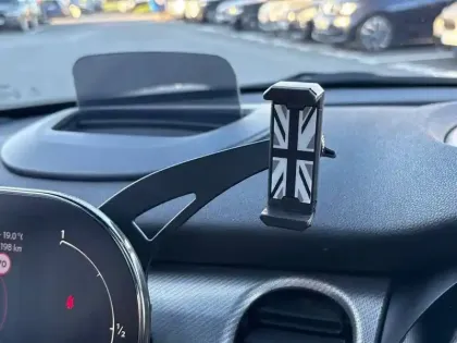 Photo 25 Mini Mini Hatch 3 Portes Cooper S 178 ch DKG7