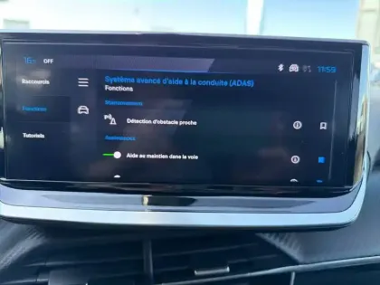 Photo 21 Peugeot 2008  Hybrid 136 e-DCS6