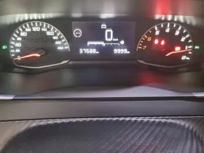 Photo 10 Peugeot 208  PureTech 75 S&S BVM5