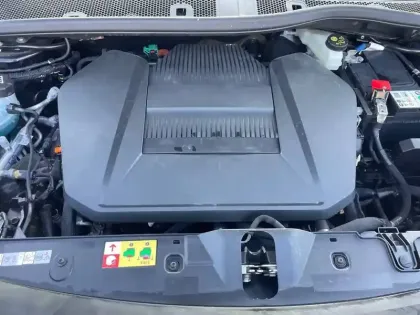 Photo 9 Peugeot 2008  Electrique 136 ch