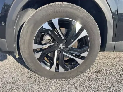 Photo 8 Peugeot 2008  Electrique 136 ch